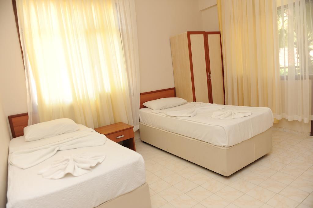 Holiday World Hotel Alanya Bilik gambar